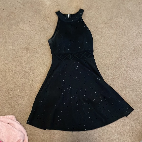Black sparkle dress - Picture 2 of 4